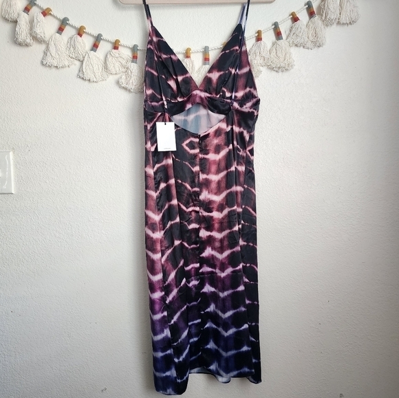 LPA Revolve Lunetta Slip Dress In Heidi Purple Tie Day V-neck Abstract Y2k NWT M - Picture 2 of 11